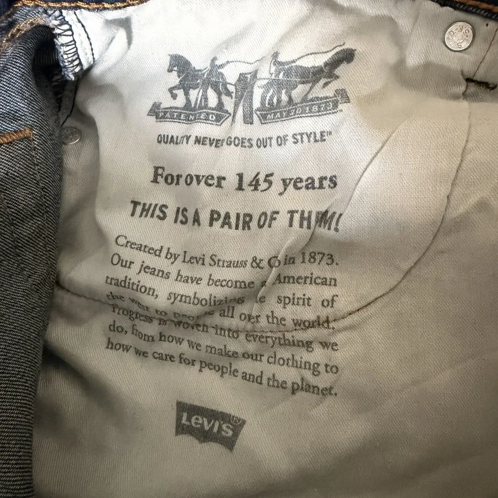 Levi's 505 Men's Jeans Dark Wash Regular Fit‎ Zip Fly 40x30